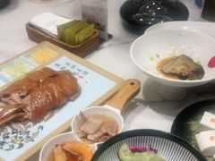 -荷塘秋月·本帮江浙菜(国权路店)