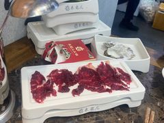 -来龍儿鲜切牛肉自助老火锅