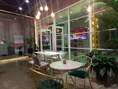 露天位-鲜果盒子(会展店)