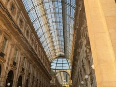 -文艺复兴百货(米兰大教堂广场店)