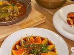 -嫩芽 ·地道重庆菜(十八梯露台夜景店)