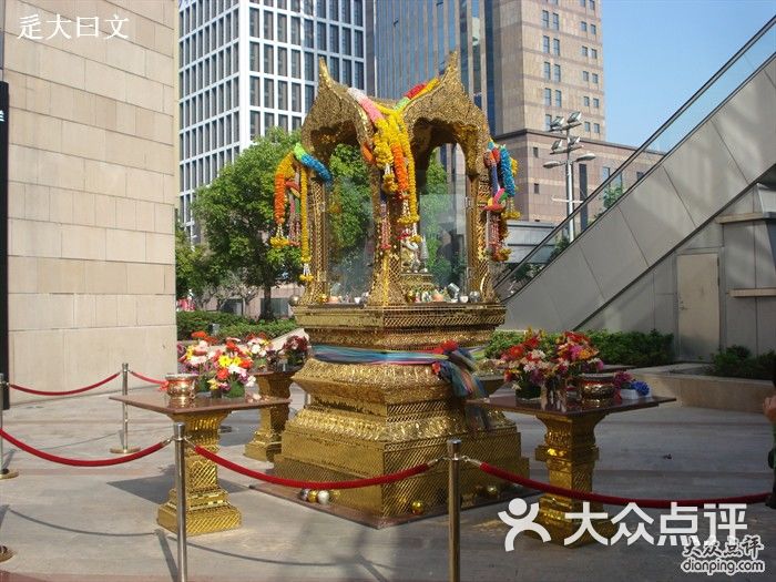 正大广场四面佛图片-北京综合商场-大众点评网