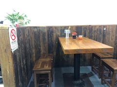 大堂-周素珍馄饨(王家弄店)