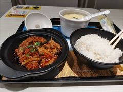 -老娘舅餐厅(黄龙体育中心店)