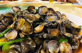 Bitter Melon Stir-fried with Clams