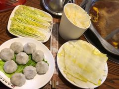-成都玉林串串香火锅(三八店)