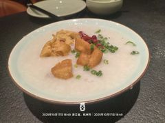 -蝴蝶里·粤菜·点心(滨江龙湖店)
