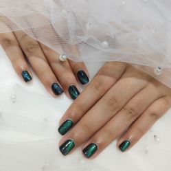 -孔雀手美甲美睫护理