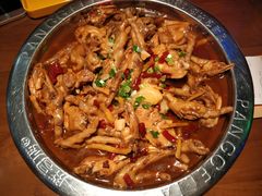 鸡翅煲-胖哥俩肉蟹煲(世茂国际广场店)