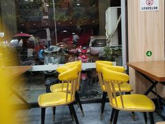 -奈雪的茶(湖滨银泰in77C区PRO店)