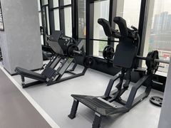 -跃动游泳健身俱乐部(新华传媒店)