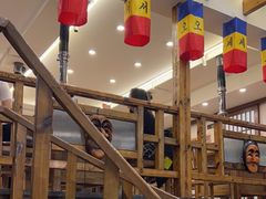 -青瓦餐厅·生鱼片·韩园烤肉(西塔店)