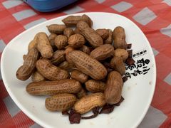 -龙巢盱眙龙虾·牛蛙·烧烤宵夜(八卦岭店)