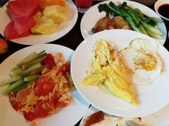-杭州西子湖四季酒店-WL BISTRO西湖餐厅(灵隐路店)