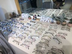 -肆兮眼镜·蔡司·徕卡战略合作店(大坪店)