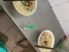 -文山荷鲜居(翠湖店)