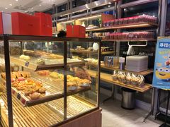 面包甜点陈列柜-面包新语(无锡M会员店)