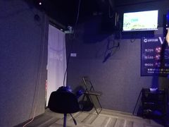 -VR 间客漫·PS电玩·虚拟现实包间游戏电竞(街道口店)