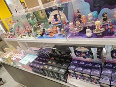 -泡泡玛特POPMART(上海环球港店)