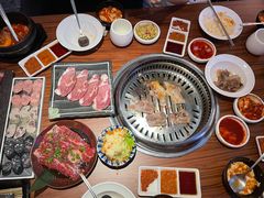 -烧肉一番·新韩式炭火烤肉(大岭山店)