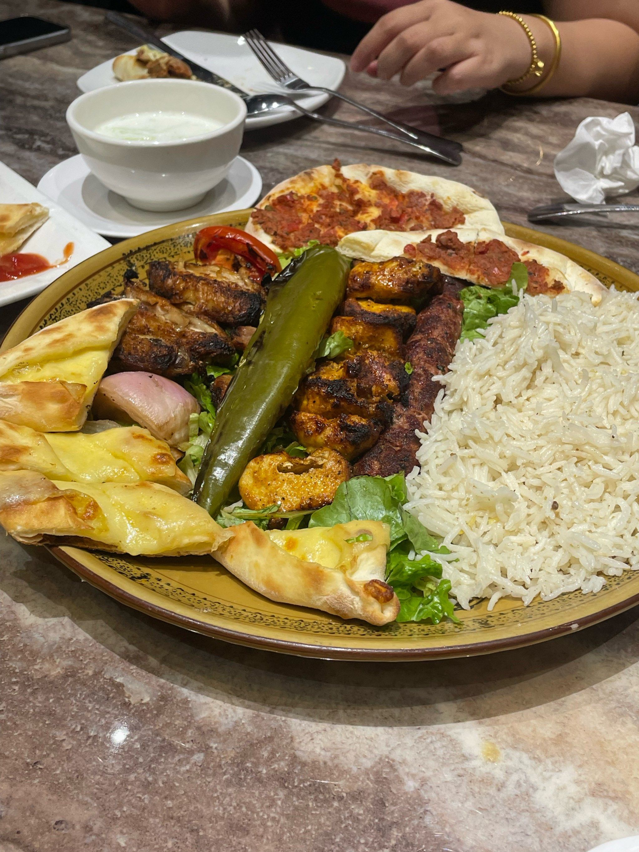 阿拉伯餐厅初体验