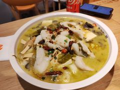 -鱼你在一起(奉贤宝龙城广场店)