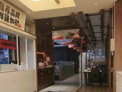 -阿瓦山寨·湘菜现炒·剁椒鱼头王(咸阳总店)