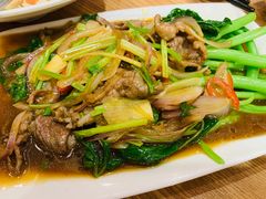 -裕记烧腊连锁餐饮(国商分店)