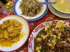 -闯关东东北农家菜(崂山石老人店)
