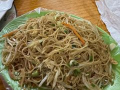 -蚝哥花姐湛江烤生蚝(美丽湾市场店)