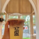 这家咖啡馆真的像名字一般很夏天！