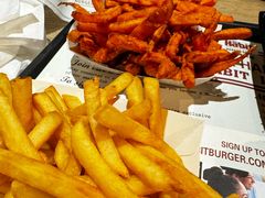 -The Habit Burger Grill 哈比特汉堡(复兴soho店)