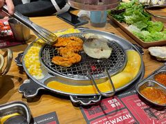 -青瓦炭韩潮烤肉(花园道店)