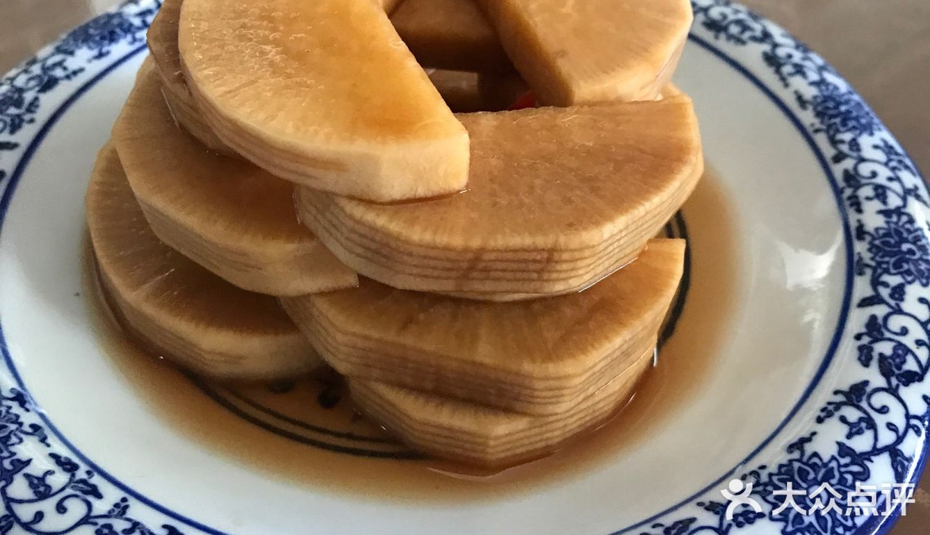 第二天结束行程之后四点多就去排队