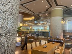 -怡聚轩全日制自助餐厅(大中华喜来登酒店)