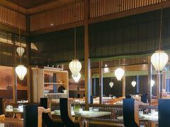 -弄堂里(西溪龙湖天街店)