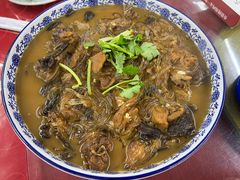 小鸡炖蘑菇-哈尔滨饺子王·东北菜(鱼鳞浃路店)