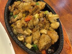 -玛格萝妮比萨屋(四平店)
