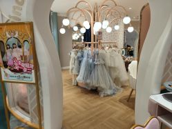 -奈尔宝·儿童乐园·亲子餐厅(苏州大悦城店)