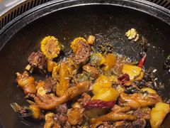 -万里闯关东铁锅炖菜馆(高新旗舰店)