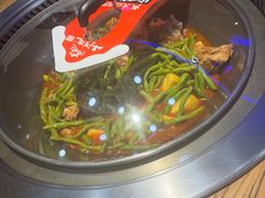 -山河屯铁锅炖(哈西站店)