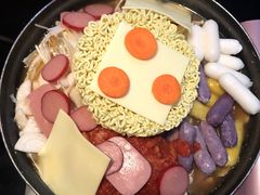 -炙韩料理·部队锅专门店