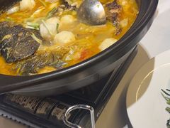 -洈水谣 · 地道荆州松滋菜(菱角湖公园店)