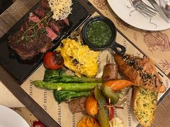 -Mark&Mars Restaurant