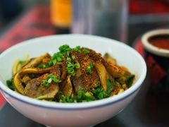咖喱牛肉牛肚拌面-逸桂禾面馆