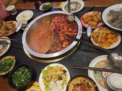 -沸炉重庆老火锅(军事博物馆店)