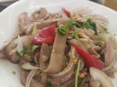 -鲁山揽锅菜(金鼎店)