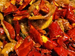 干煸肥肠-春常在云南私房菜
