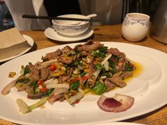 薄荷炒牛肉片-怡得观滇餐厅·地道昆明菜·1996(海埂大坝店)