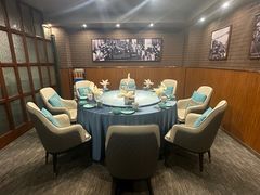 -车之谷·汽车文化主题餐厅(汽开店)